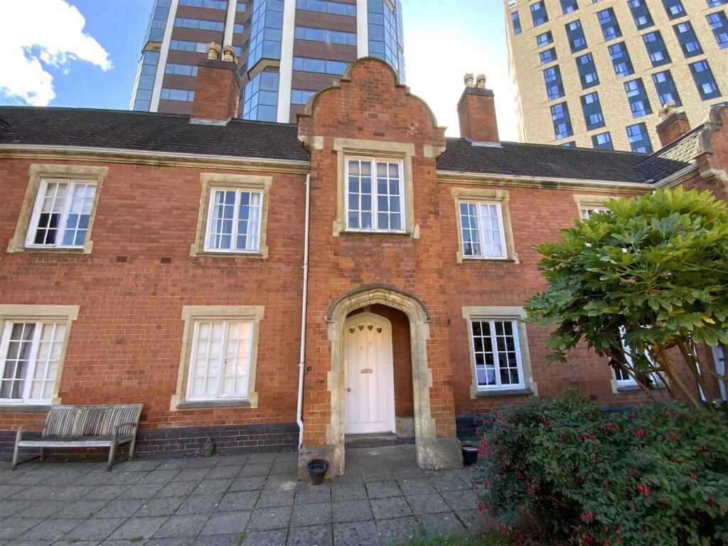 Property photo 1 of 5