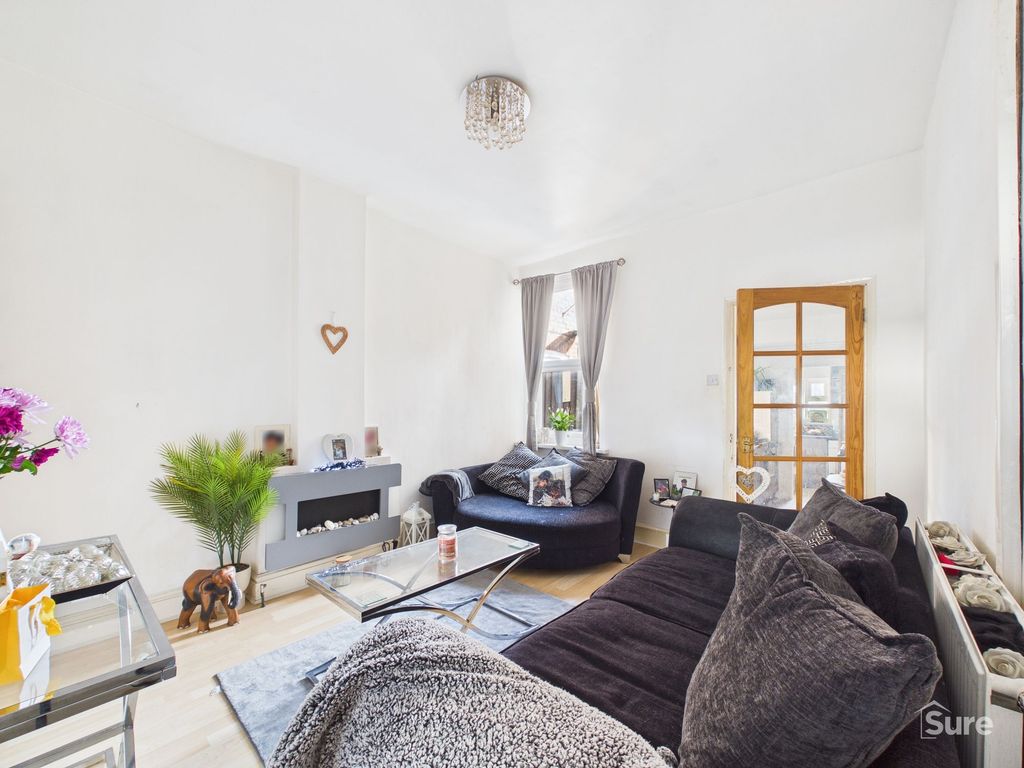 Property photo 3 of 7 Reception Two