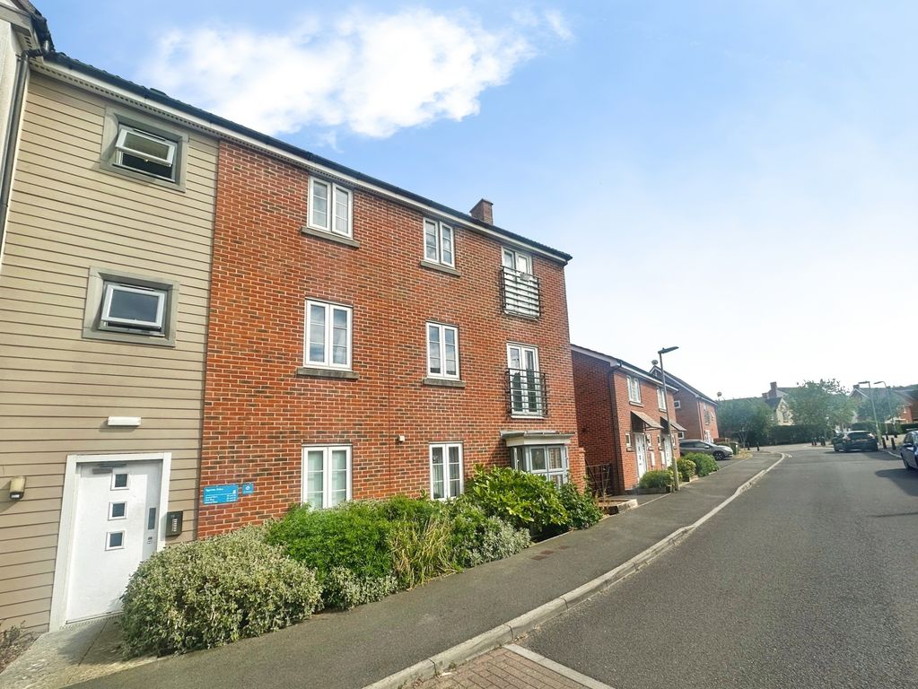Property photo 1 of 11 Pbox-Img.Jpg