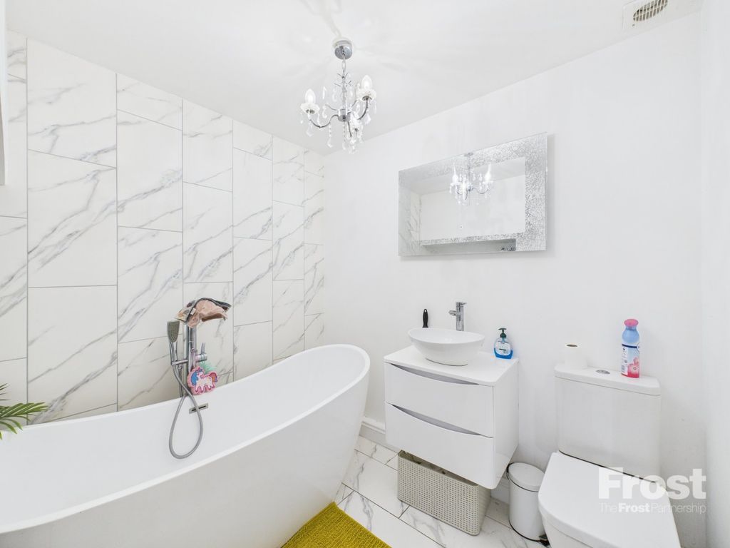 Property photo 3 of 11 Picture No. 07