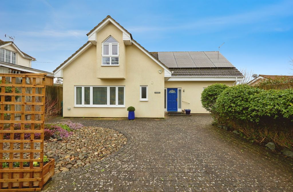 Property photo 1 of 19