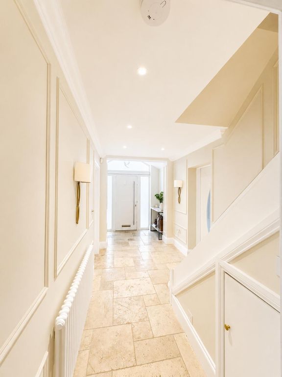 Property photo 3 of 65