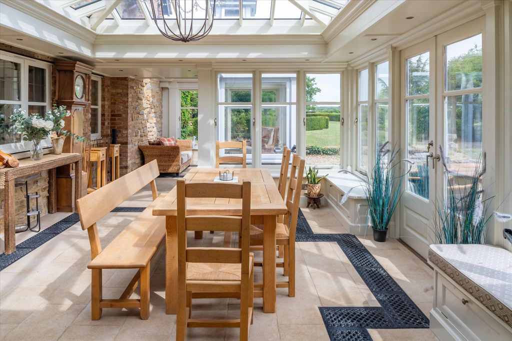 Additional image 10 of 6 bed farm for saleWotton Underwood, Buckinghamshire HP18