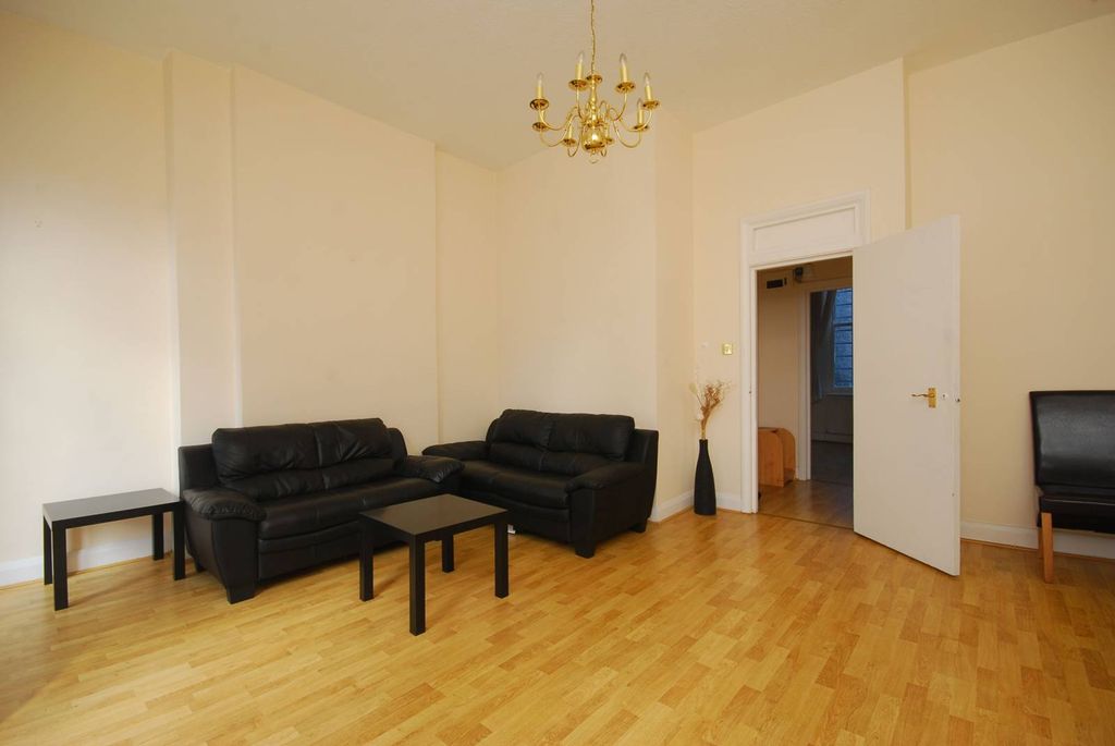 Property photo 3 of 4