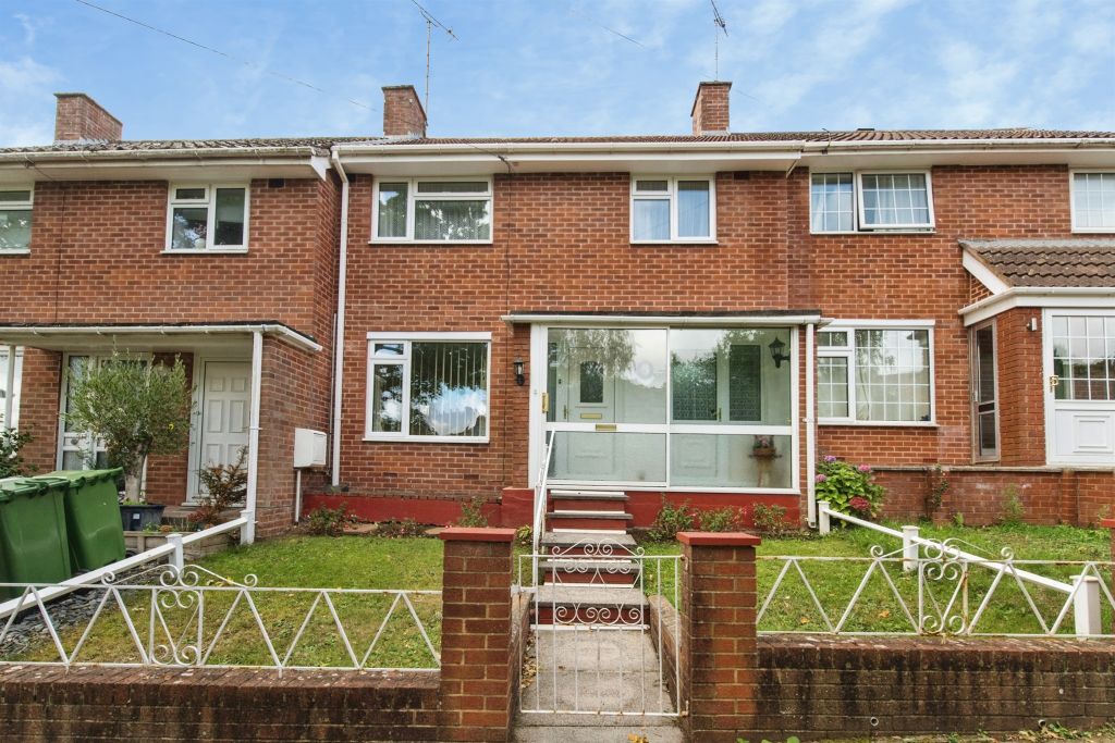 Property photo 1 of 17