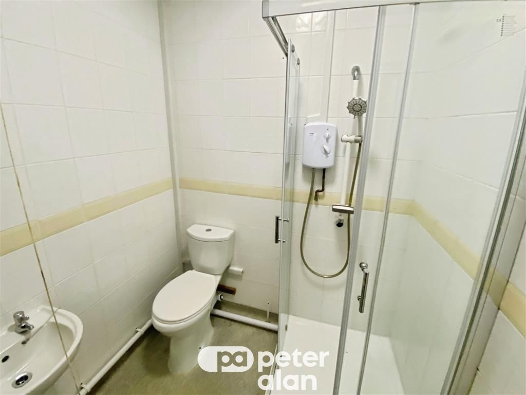 Property photo 3 of 5 Living Room