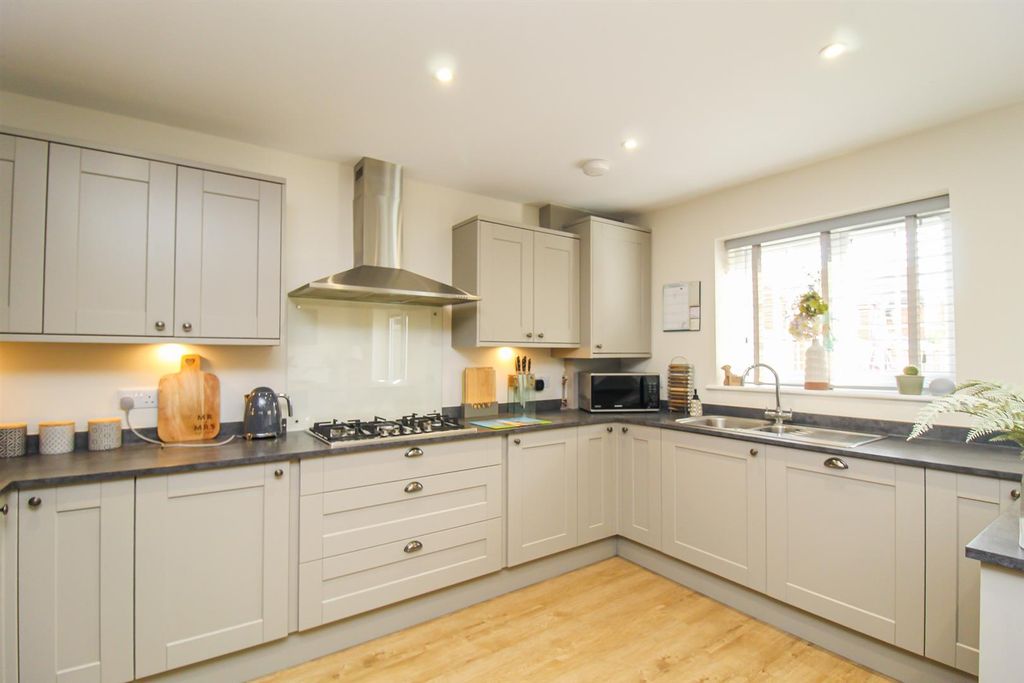 Property photo 3 of 17 Open Plan Kitchen/Diner