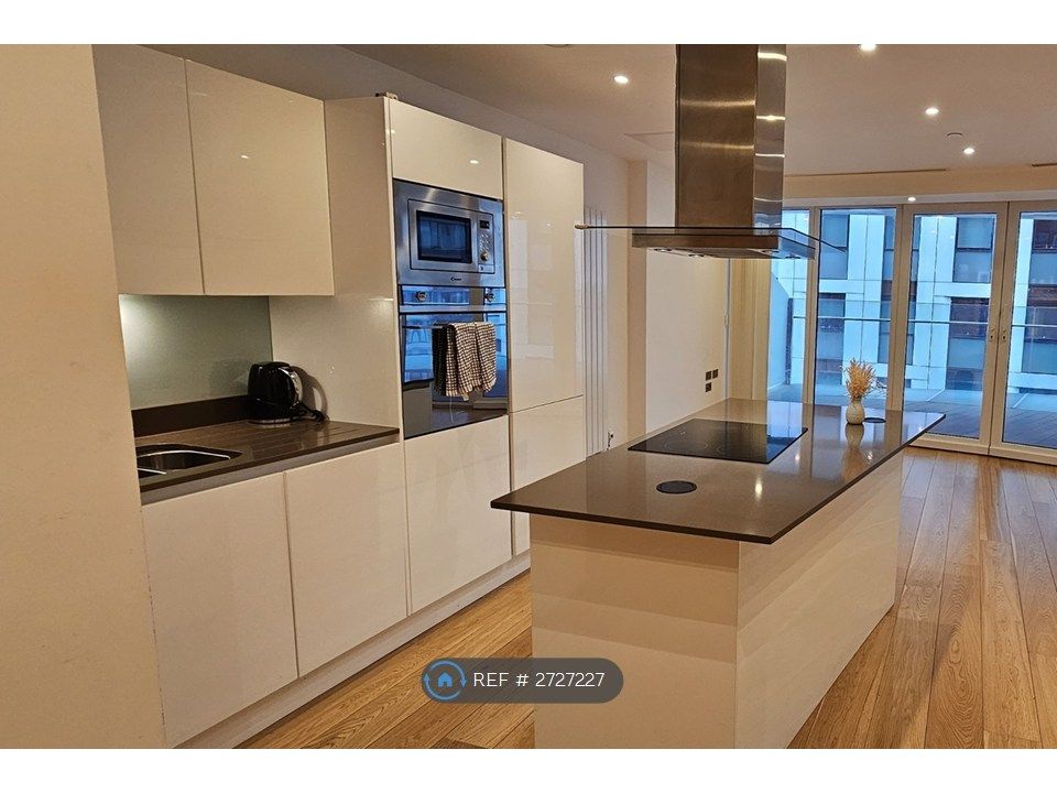 Property photo 1 of 11 External