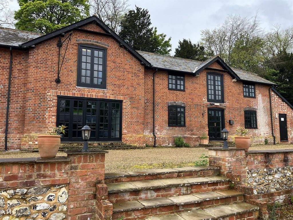 Property photo 1 of 7 Img_2681.Jpeg