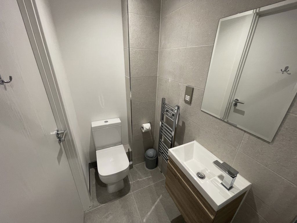 Property photo 3 of 8