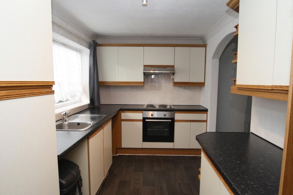 Property photo 1 of 10 0 General