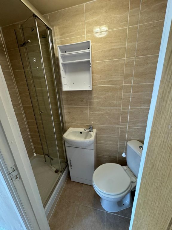 Property photo 3 of 3