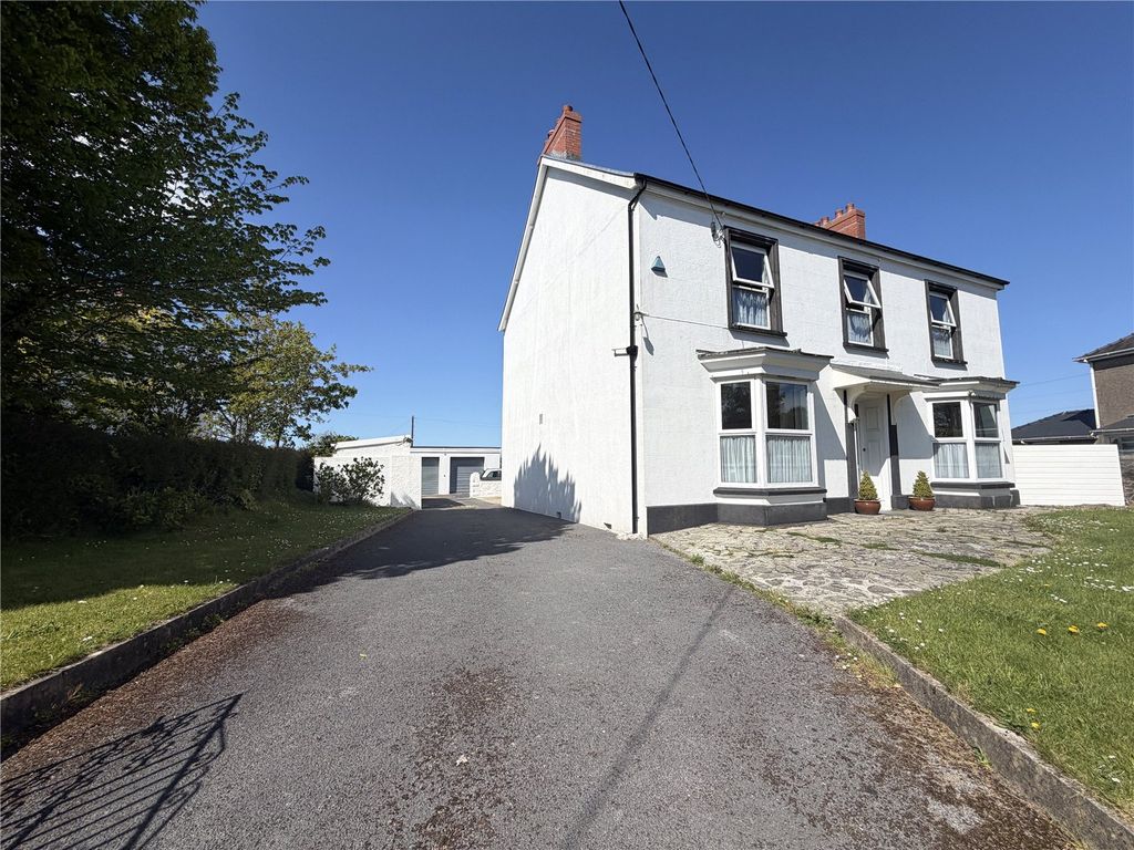 Property photo 2 of 21 Picture No. 42