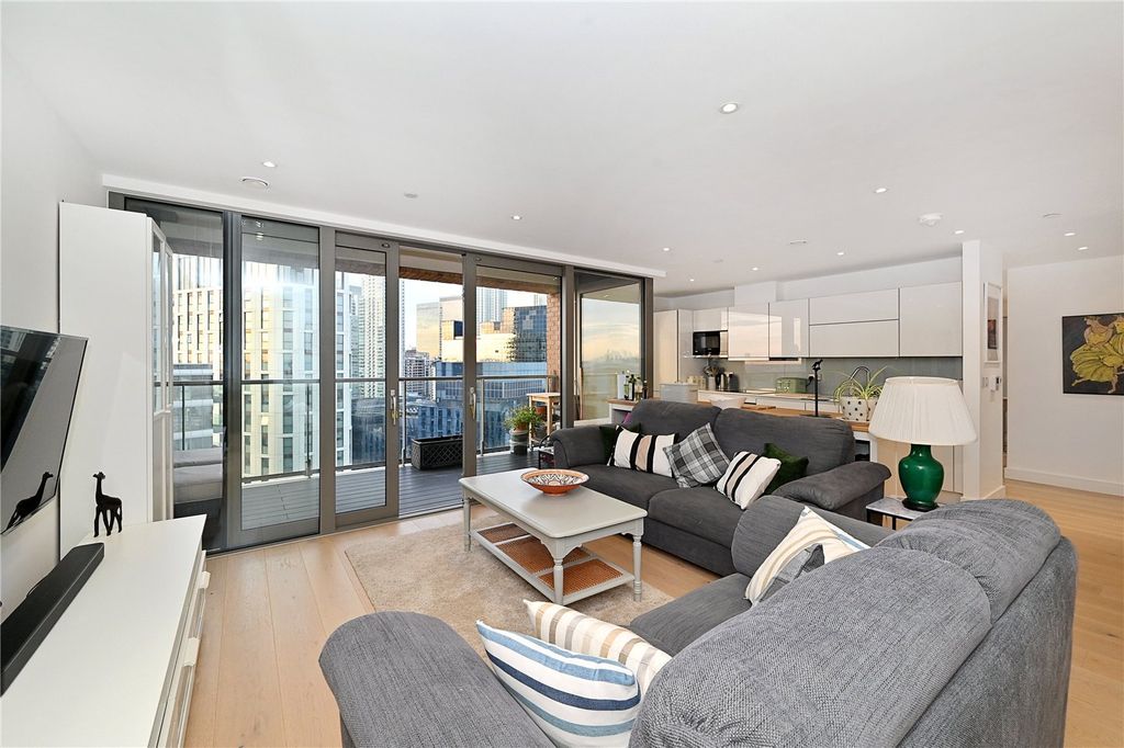 Property photo 1 of 15 Reception Room