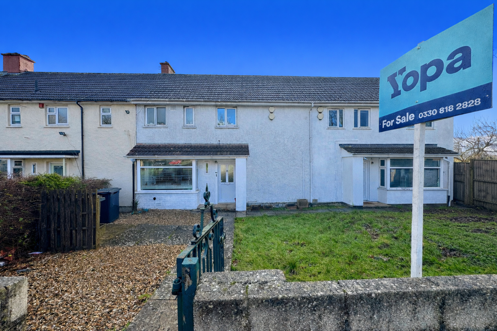 Property photo 1 of 19 Front View