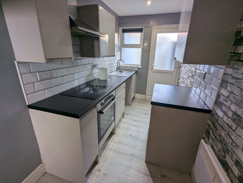 Property photo 3 of 9