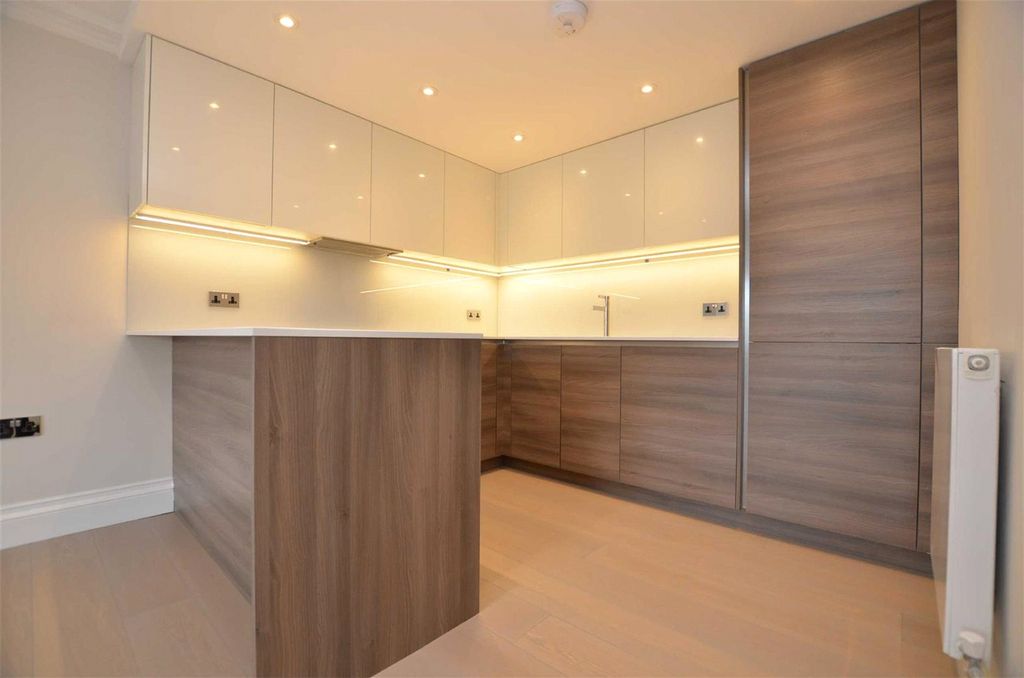 Property photo 2 of 7 Picture No. 08