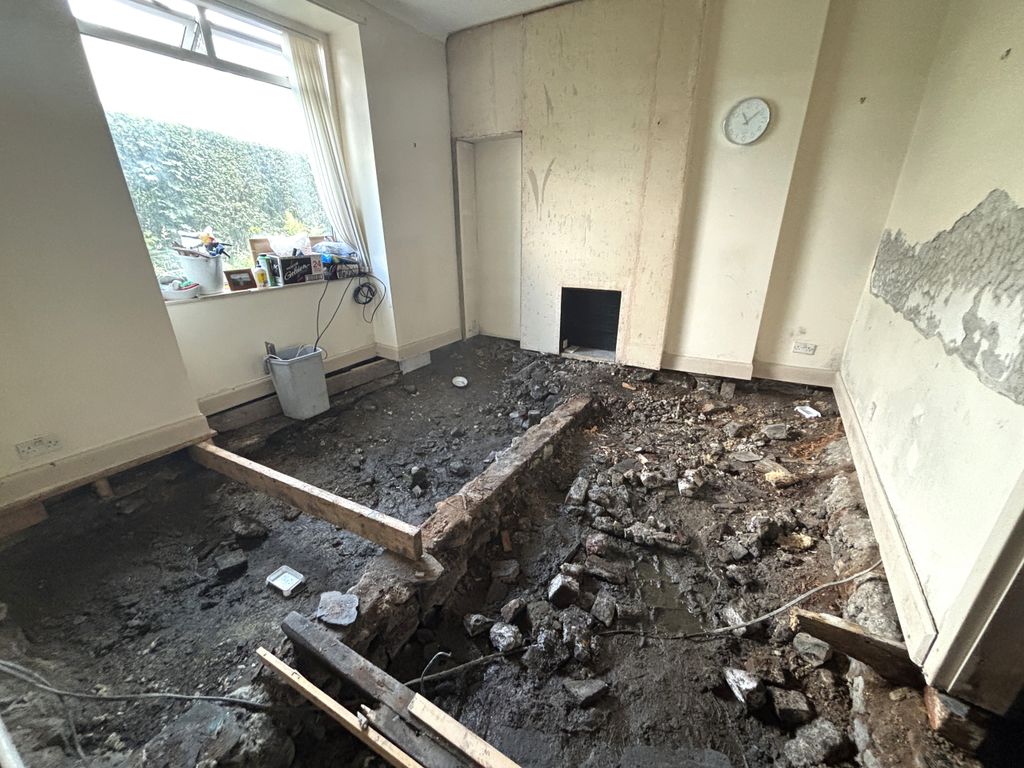 Property photo 3 of 10 3.Jpg