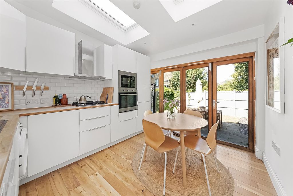 Property photo 3 of 10 Img_4479.Jpg