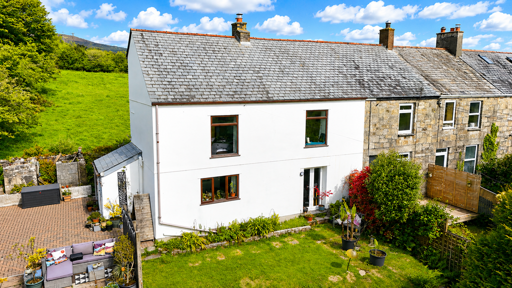 Property photo 2 of 36