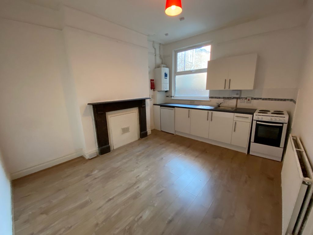 Property photo 2 of 4