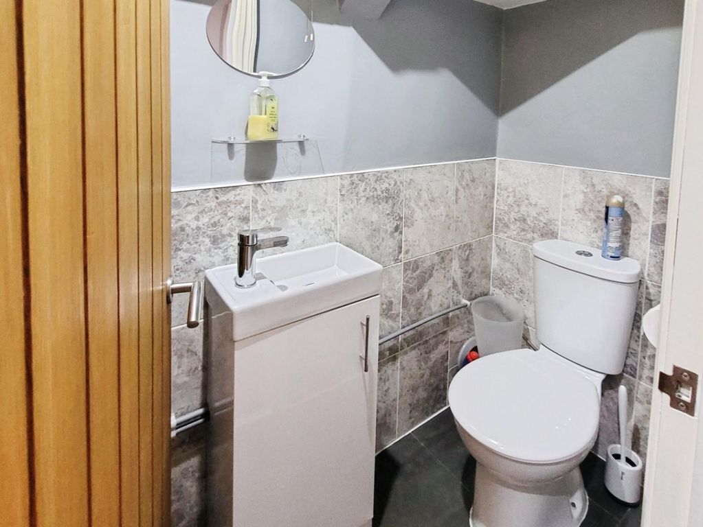 Property photo 3 of 20 B5Ca3394-1000034617.Jpg