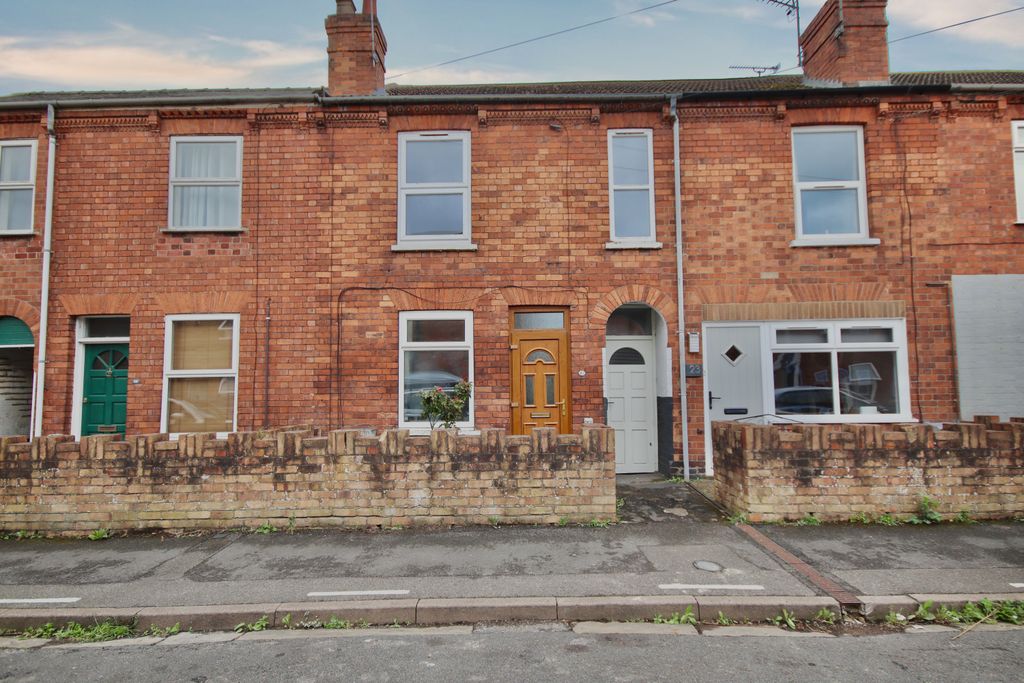 Property photo 1 of 9