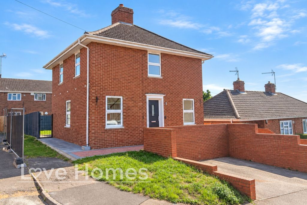 Property photo 1 of 18 5338661