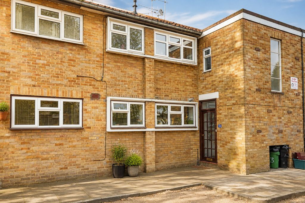 Property photo 1 of 6