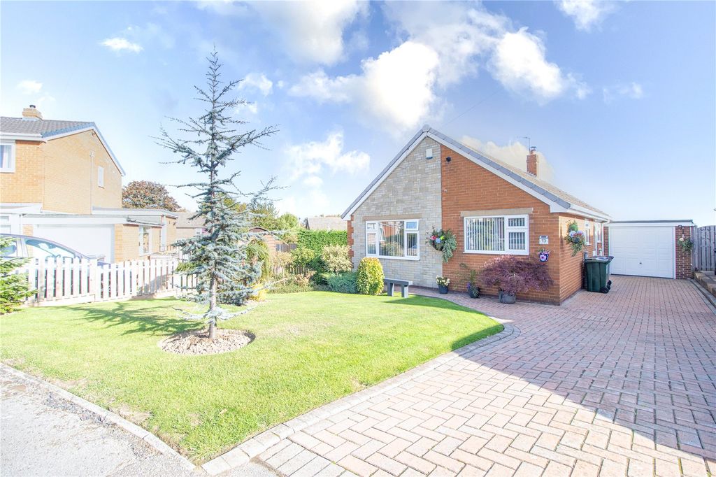 Property photo 1 of 28 Picture No. 09