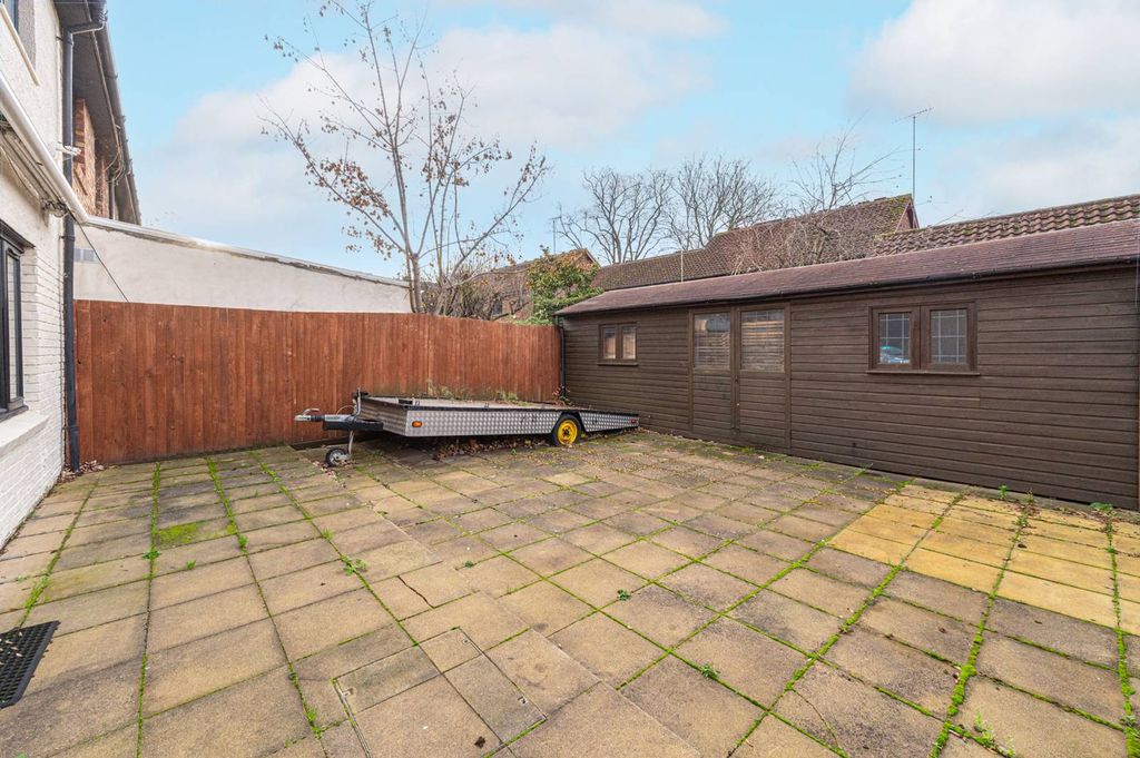 Property photo 3 of 13