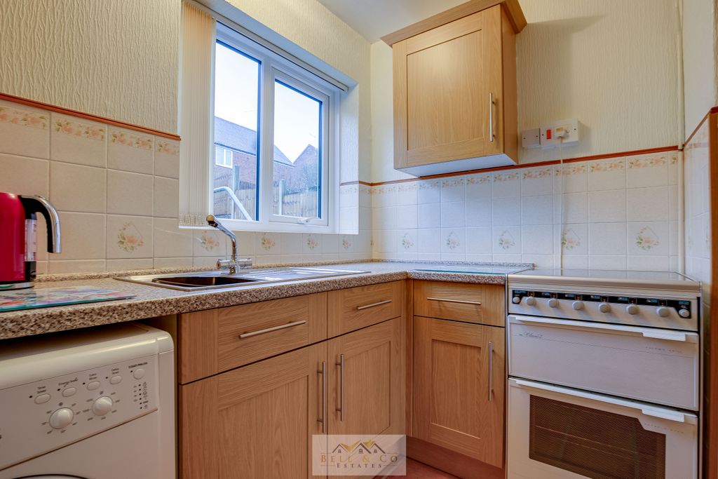 Property photo 3 of 23