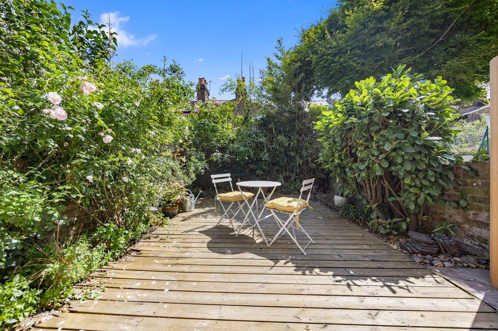 Property photo 3 of 30