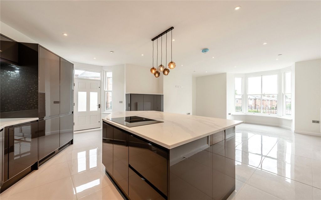 Additional image 4 of 5 bed detached house for saleClayton Road, Mold, Flintshire CH7