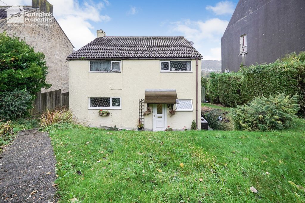 Property photo 1 of 15 Front View