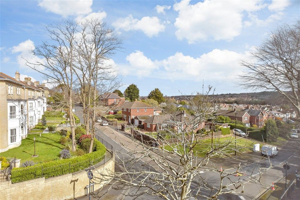 Property photo 1 of 13 Views To Front