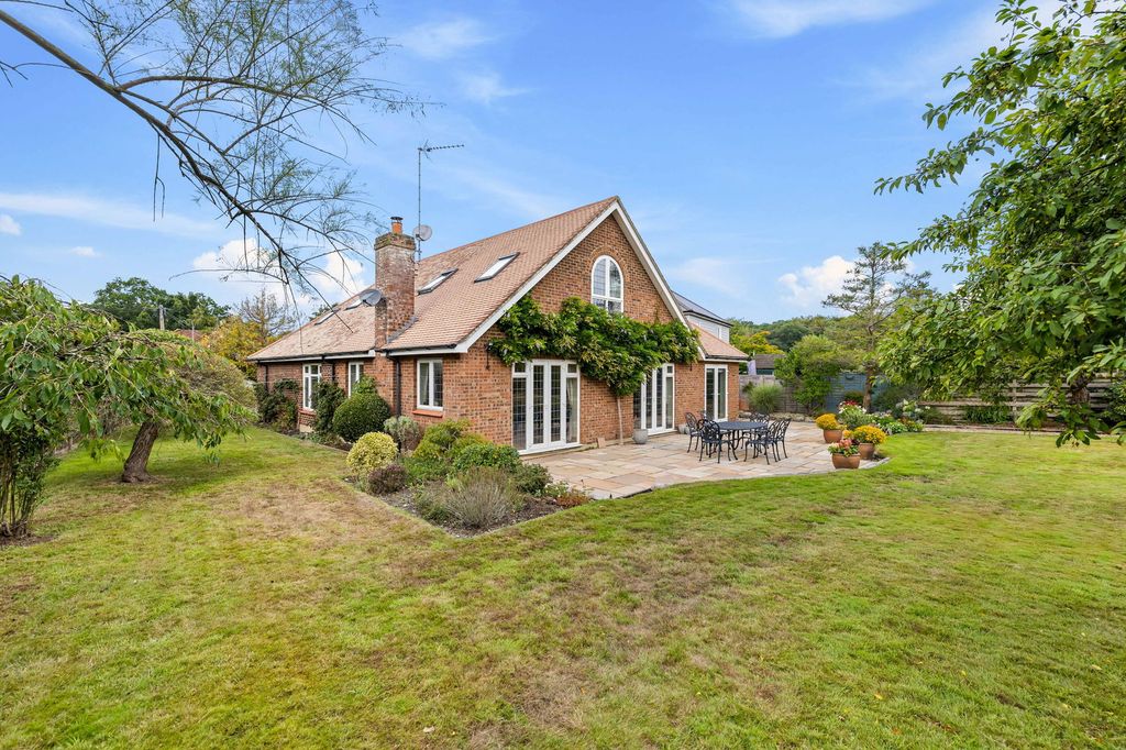 Property photo 1 of 29