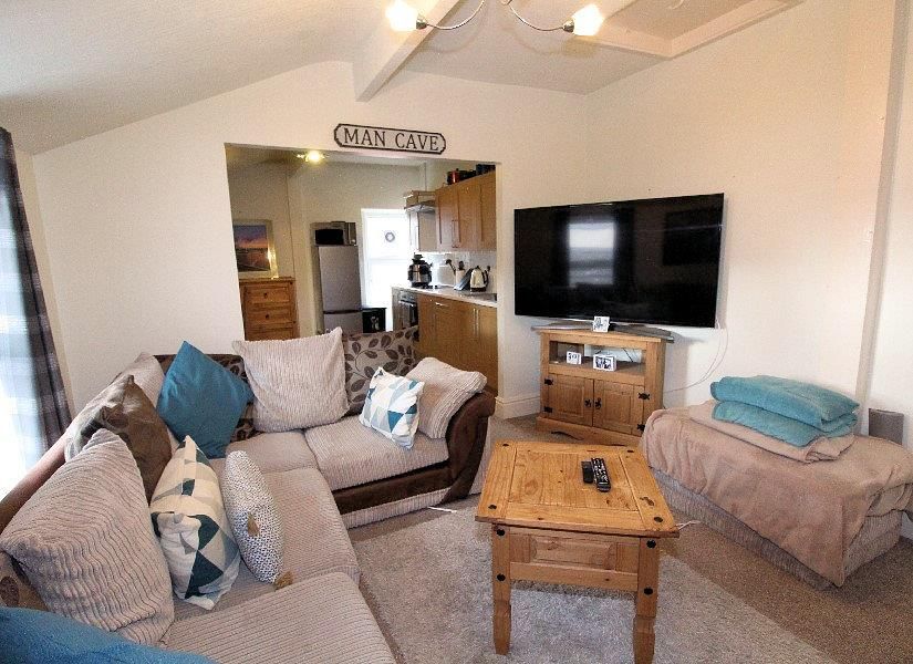 Property photo 2 of 41 Hillcrest (119)_0.Jpg