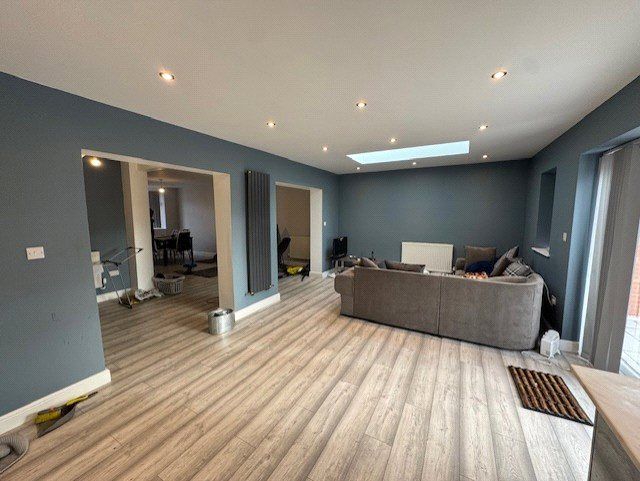 Property photo 3 of 17 Picture No. 18