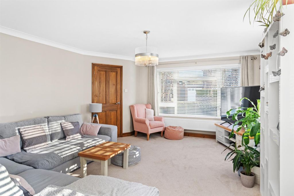 Property photo 2 of 28 Beattyroad-012.Jpg