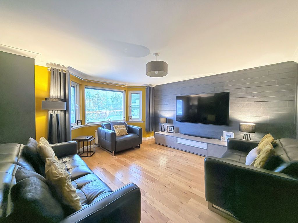 Property photo 3 of 45