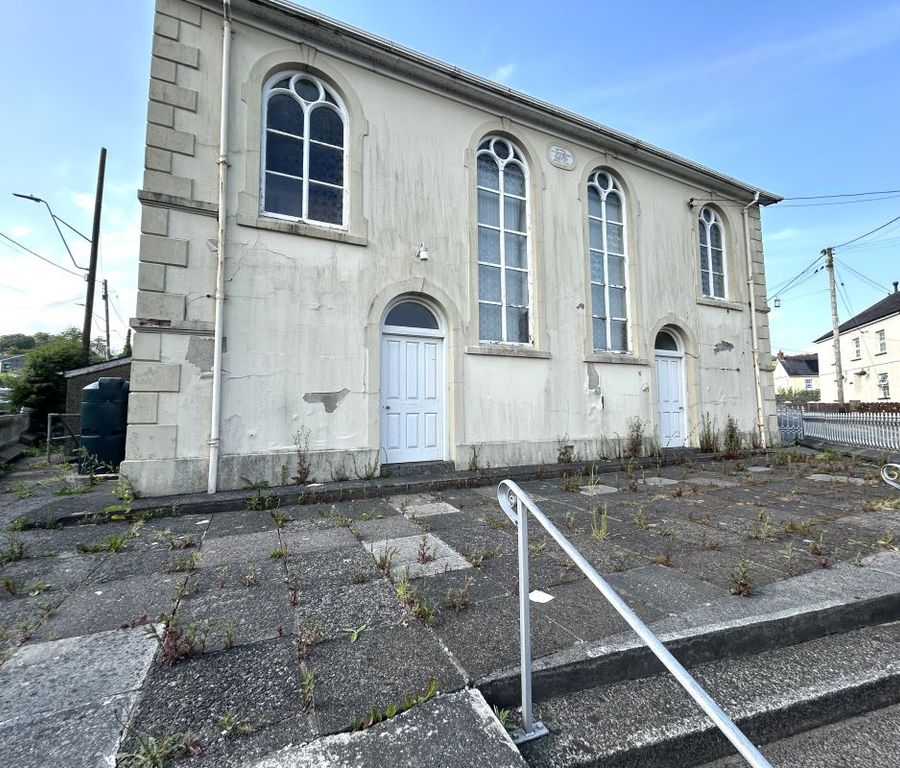 Property photo 1 of 1