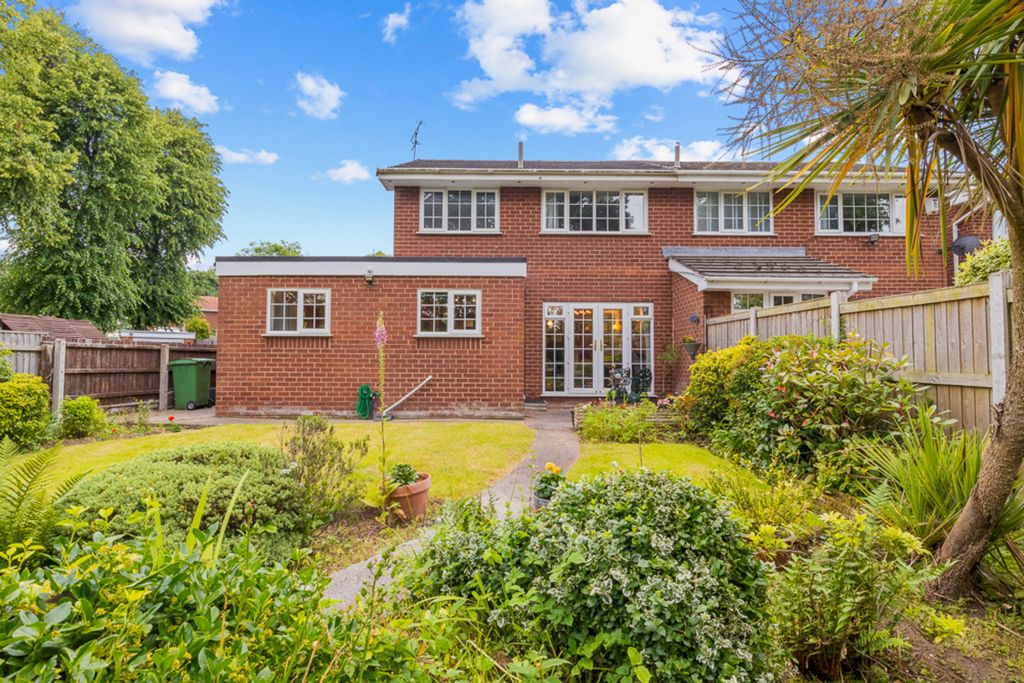 Property photo 2 of 42
