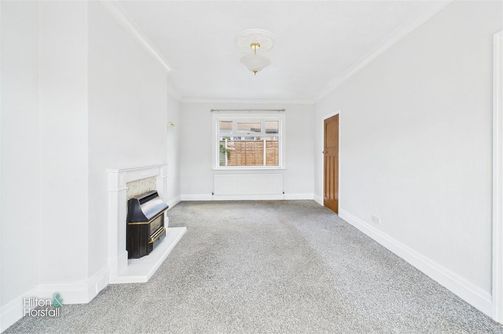 Property photo 3 of 10 Burwains Avenue