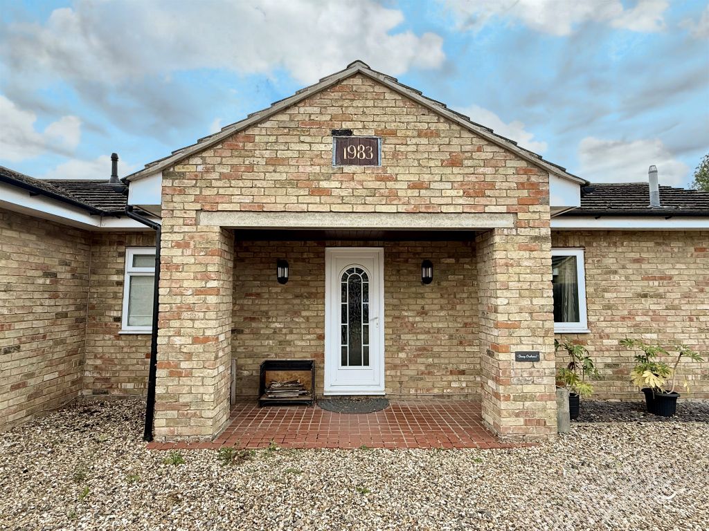 Property photo 1 of 20