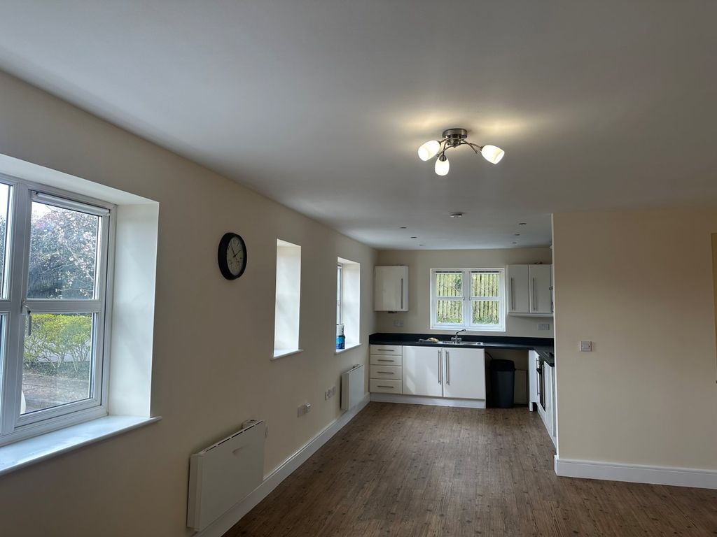 Property photo 3 of 14 Picture No. 20