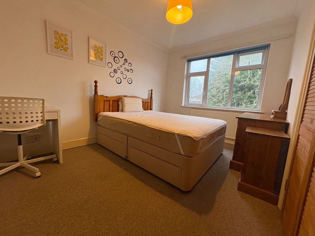 Property photo 3 of 6 6Af05Edd-Cdc6-49d6-A61B-355B03Af9Dcd