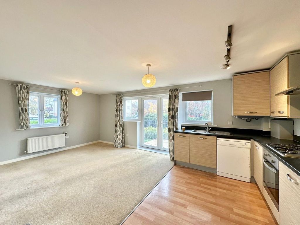 Property photo 3 of 14 767Aedab-E199-4988-8c4E-1Fe7d9F225Eb.Jpg