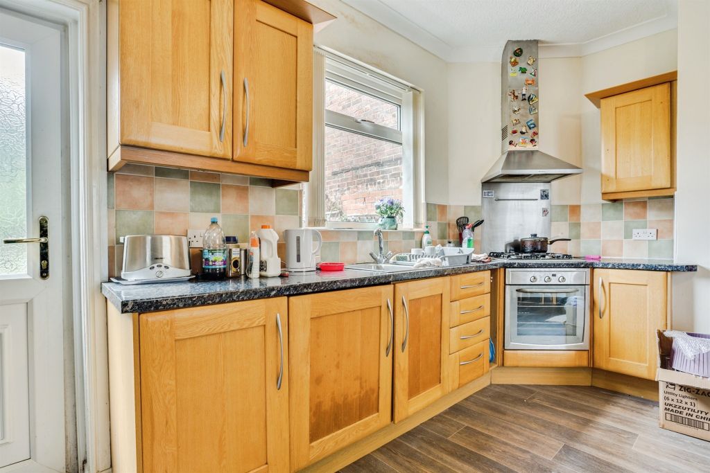 Property photo 2 of 13