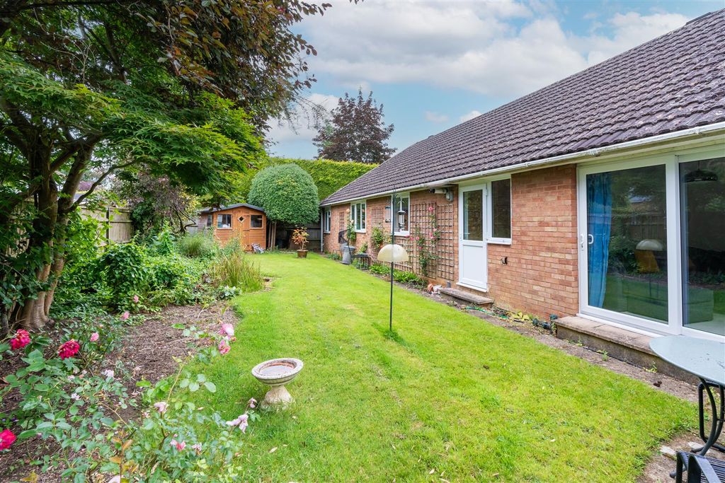 Property photo 2 of 21